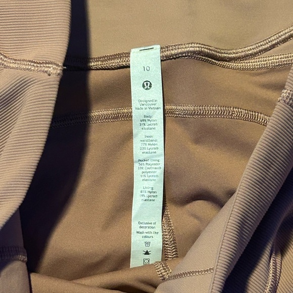 lululemon athletica Fast and Free High-Rise 8”Bike Shorts in Mauve, Sz 10 NEW! - Picture 5 of 10